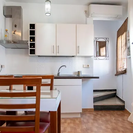 Atico Junto A La Mezquita Apartment *